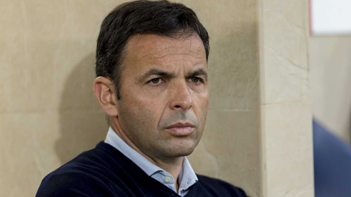 Javi Calleja ve muy cerca la permanencia tras ganar en Anoeta