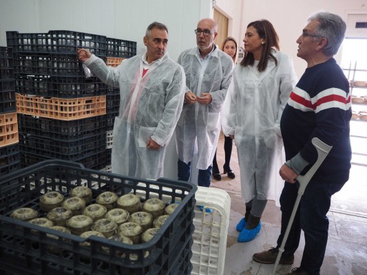 Barrachina (PP) dice en Almassora que bajar los impuestos servirá para recuperar el empleo