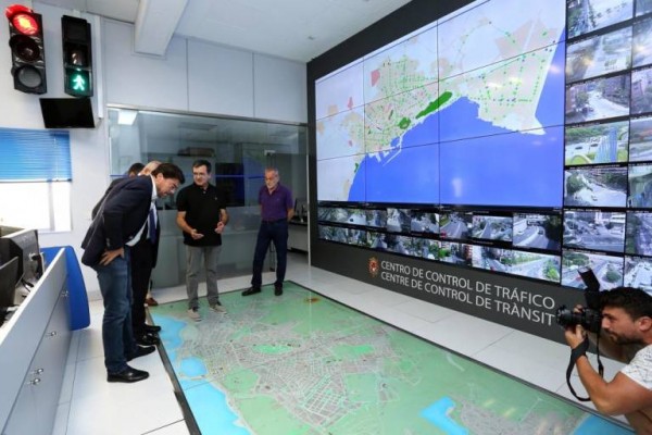 Estas son las 14 'telecos' que superan el filtro para las cámaras inteligentes de 'Alicante se mueve'