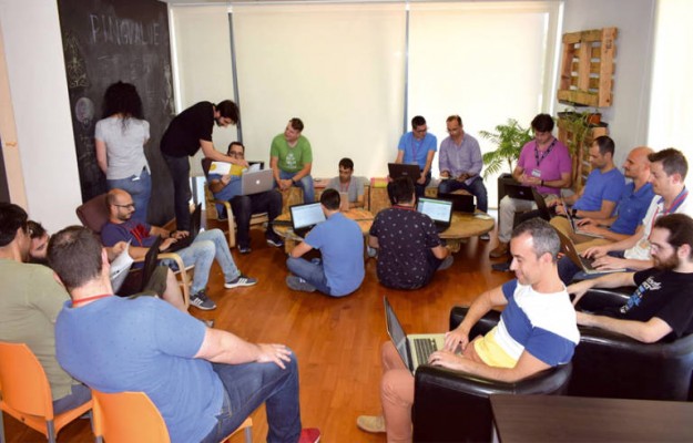 Los exempleados de Pingvalue acuden a los tribunales para reclamar dos meses de salarios