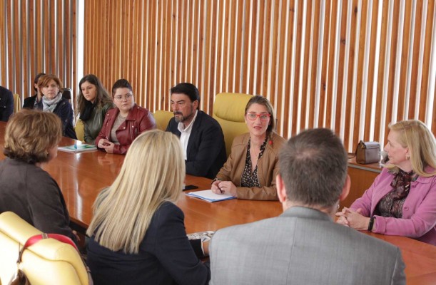 Alicante dará ayudas de escolaridad a un millar de alumnos de 0 a 3 años el próximo curso
