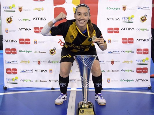 Sara Navalón: 