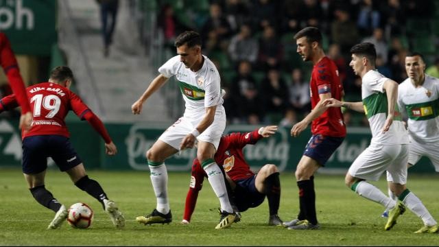 Osasuna impone su pegada y confirma su condición de líder