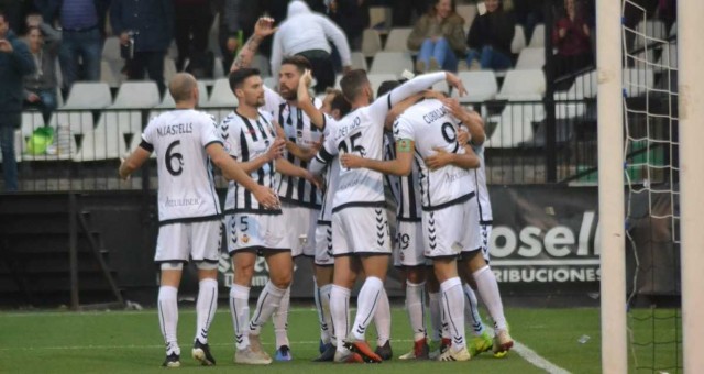 El Castellón toma oxígeno a costa del Ejea y sale de los puestos de descenso (1-0)