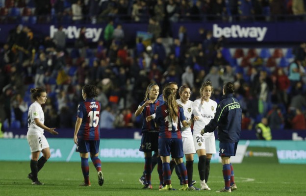 Levante y Valencia se enfrentan en Mestalla en el estreno de Miranda