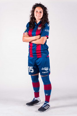 Ivana Andrés: “El Levante está muy motivado para el derbi de Mestalla”