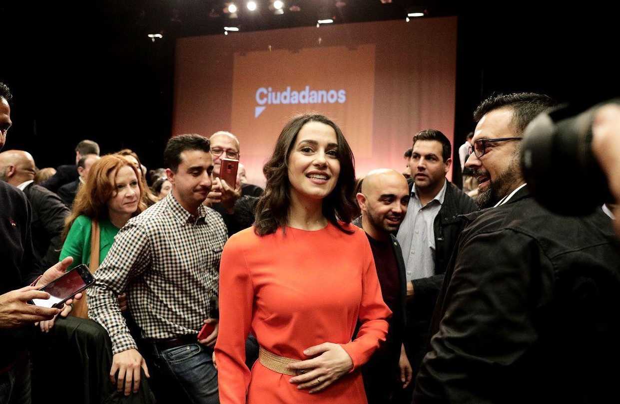 Arrimadas avisa a Esteban (PNV) y Rufián (ERC) de que Cs va a 