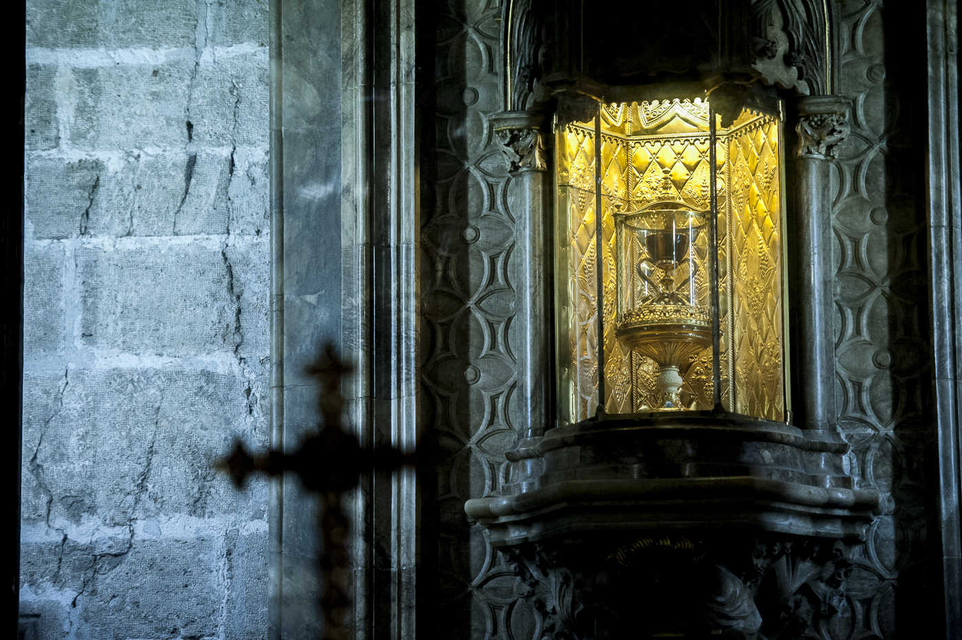 ¿Claroscuros en el Santo Grial?

