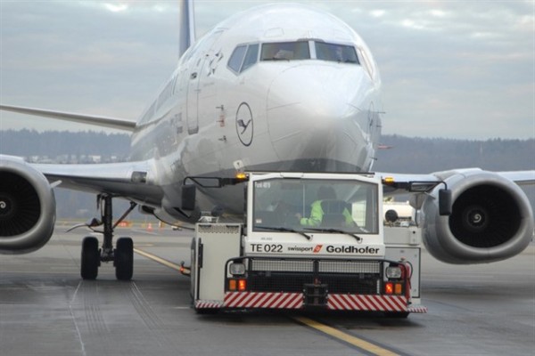 UGT y USO desconvocan la huelga de 'handling' en los aeropuertos españoles