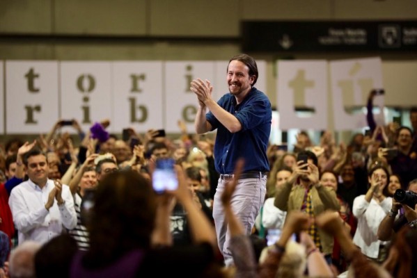 Iglesias en València: de asaltar los cielos a pedir 