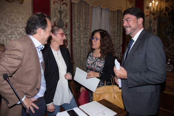 Castillo peligra en la lista del PP de Alicante; Padilla puede entrar de 8 tras Cortés y González