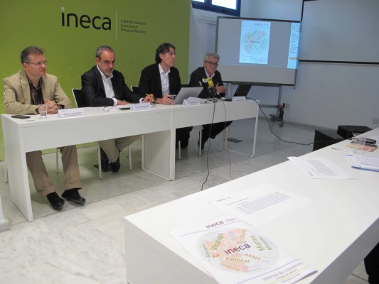 Radiografía empresarial de Alicante: más firmas y más grandes, pero con 'fuga de cerebros'