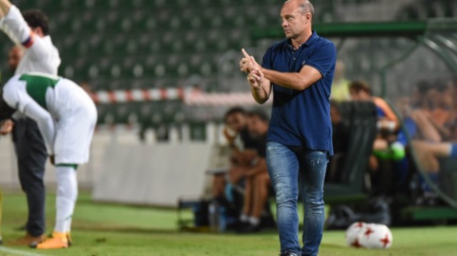 El Elche quiere volver a superar al Badalona pese a las rotaciones