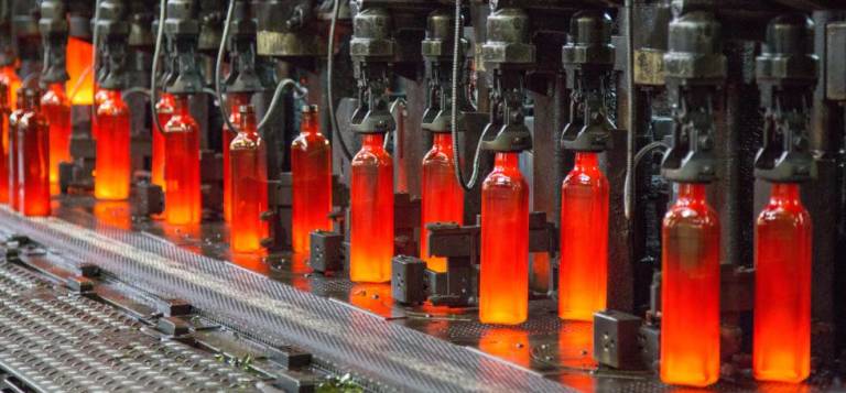 Vidrala, cotizada 'value' por excelencia, se lanza a por sus máximos históricos 