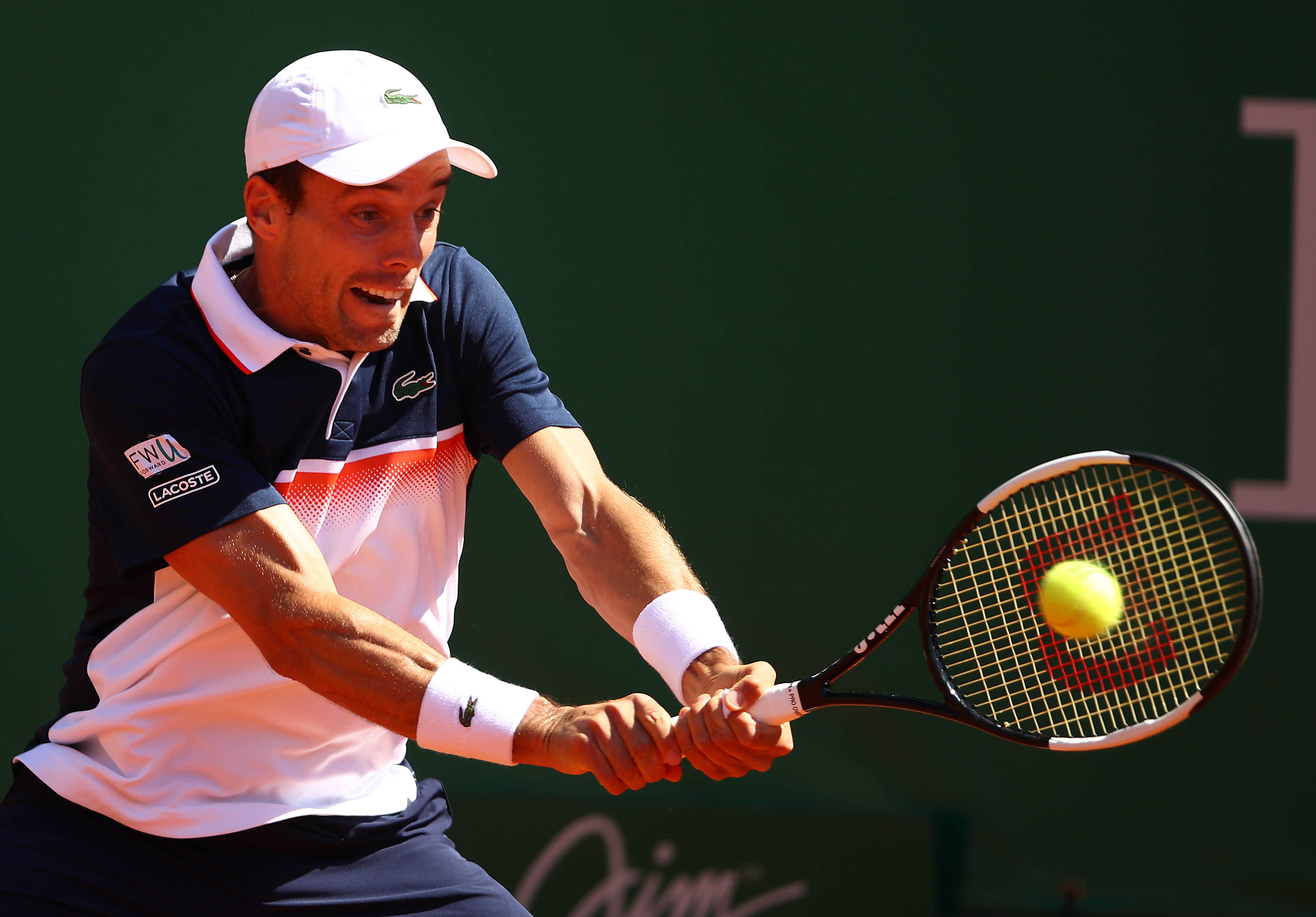 Bautista sucumbe al poderío de Nadal y se despide de Montecarlo (6-1, 6-1)