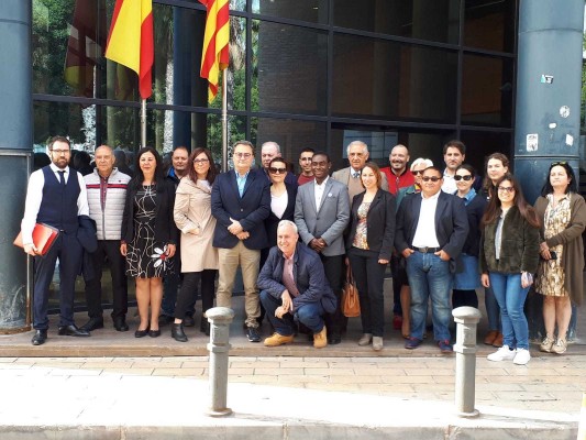 PSPV y Compromís toman la delantera con las listas municipales: PP y Cs aún cuadran puestos