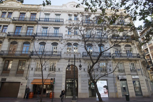Ayudas al alquiler, más VPO y programas juveniles, propuestas electorales para una 