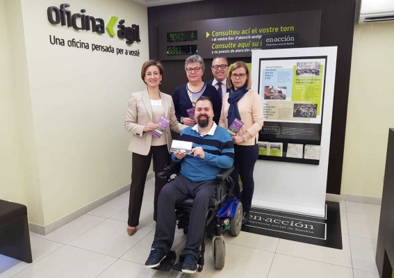 Conquistando Escalones recibe el apoyo de Bankia para su investigación de la Distrofia Muscular