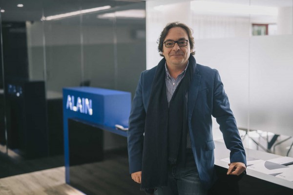 Alain se lanza al mercado de los chalés de lujo y cierra tres ventas en dos meses