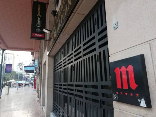 El Casino logra un segundo desahucio y recupera el control sobre la barra de cócteles