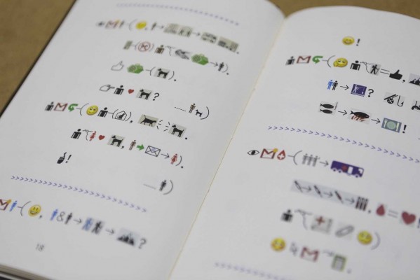 'Book from the Ground', el libro escrito con 8.000 emoticonos