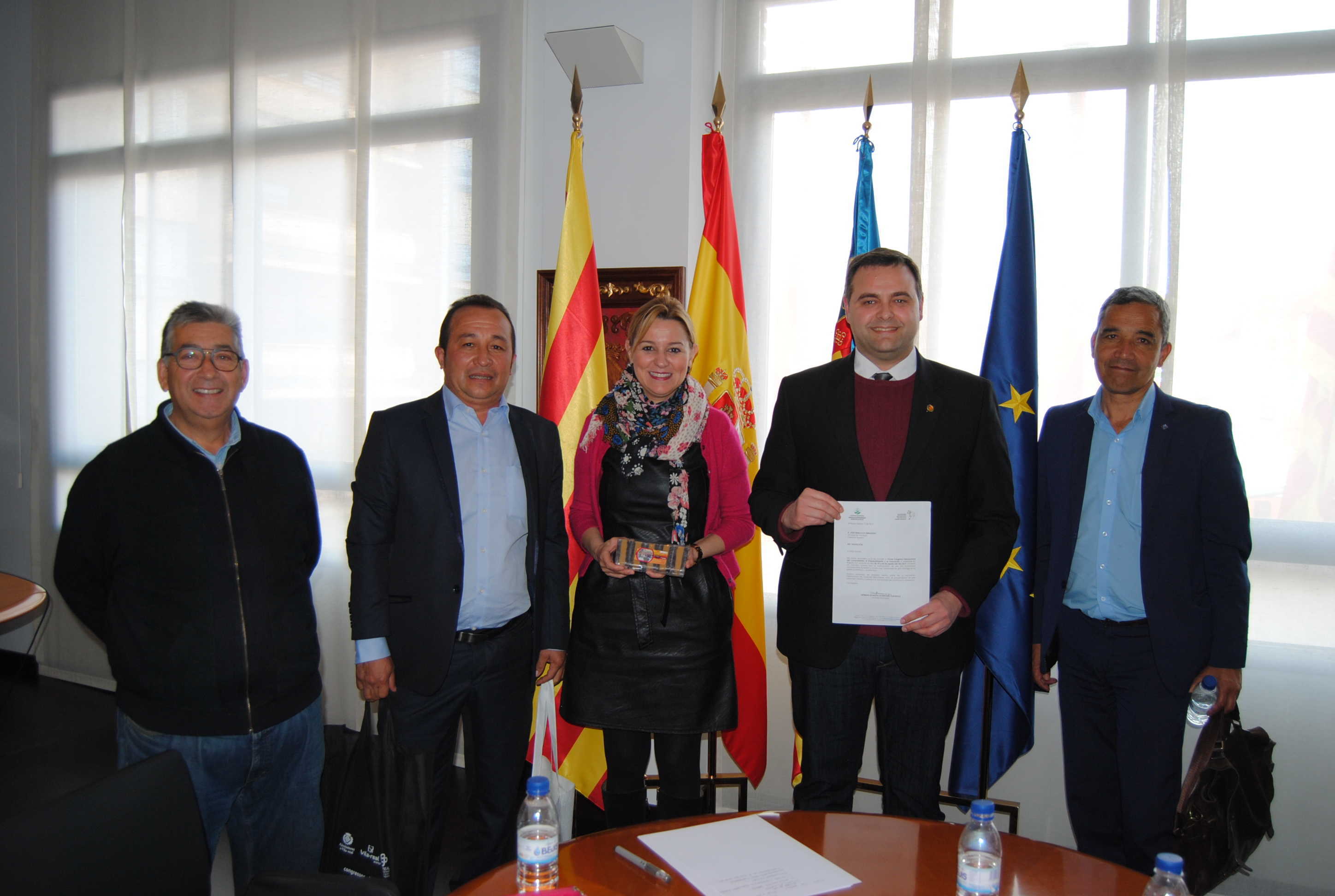 Vila-real abre vías de colaboración económica y de
innovación cerámica con la colombiana Tununguá