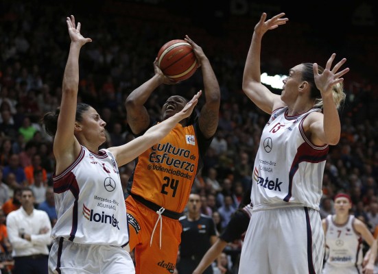 El Valencia Basket femenino jugará la Eurocup la temporada que viene si pasa a semifinales