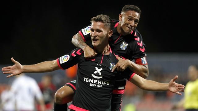 Jorge Sáenz marca en el triunfo del Tenerife