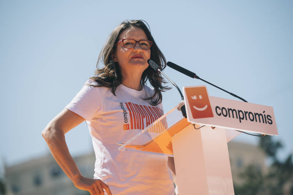 Oltra señala que el FLA convierte a los valencianos en ciudadanos de segunda