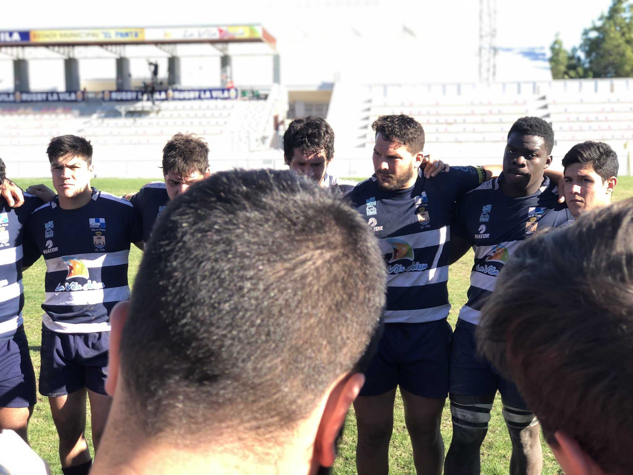 La Vila gana en Barcelona y jugará la promoción de permanencia