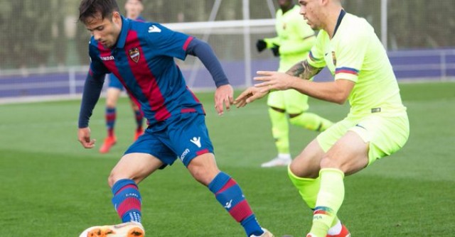 El Atlético Levante se queda sin recompensa en Barcelona