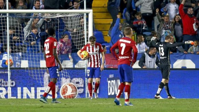 El Atlético de Madrid busca el líderato en Vallecas