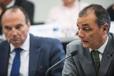 CCOO, UGT y la CEV trabajan en un manifiesto por la financiación autonómica