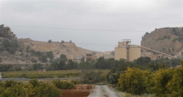 Lafarge recurre la declaración como Paraje Natural que le impide ampliar su cantera en Sagunt