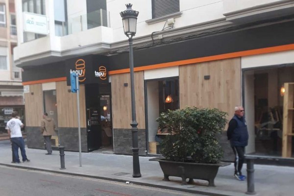 Las hamburguesas están de moda: Tepuy Burger abre un segundo local junto al Principal