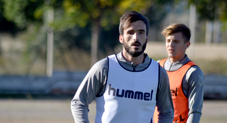 Álvaro Campos, portero del Castellón: “Ahora hay que tener más sangre fría y medir bien cada acción”