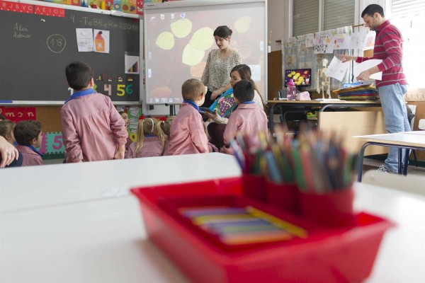 Casi el 80% de mujeres de 25 a 29 años y más del 95% de hombres menores de 30 no tienen hijos