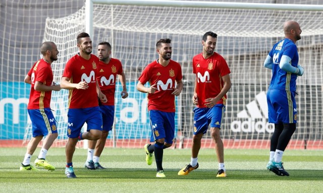 Lopetegui prueba variantes ofensivas y Asensio de falso nueve