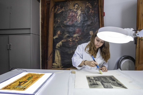 En tu ofi o en la mía: Quercus Restauración
