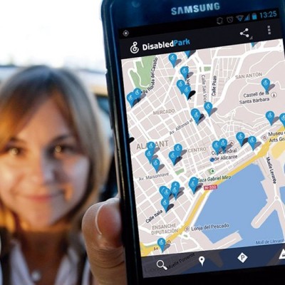Disabled Solutions busca financiación para una app que localiza aparcamiento a personas con movilidad reducida