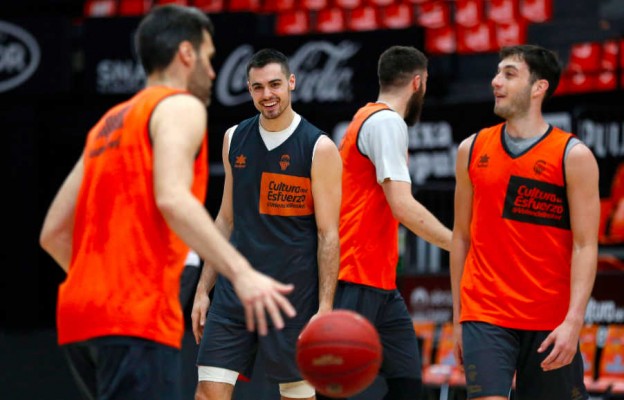 Sergi García será el descarte en el primer encuentro de la final

