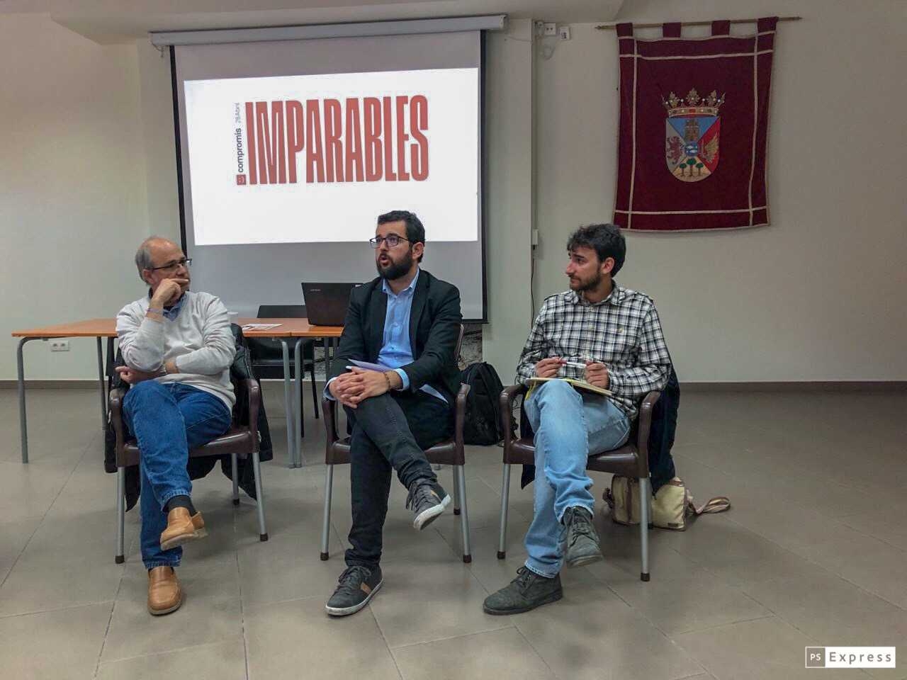 El alcaldede Villena, Francisco Javier Esquembre, junto con el candidato al Congreso por Alicante, Ignasi Candela. - 