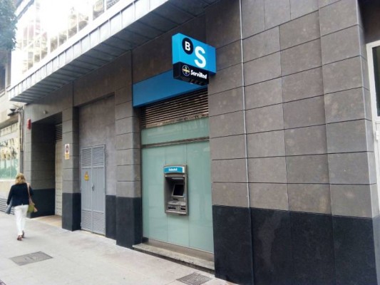 Banco Sabadell invertirá 45 millones en renovar sus cajeros e instalar 700 nuevos
