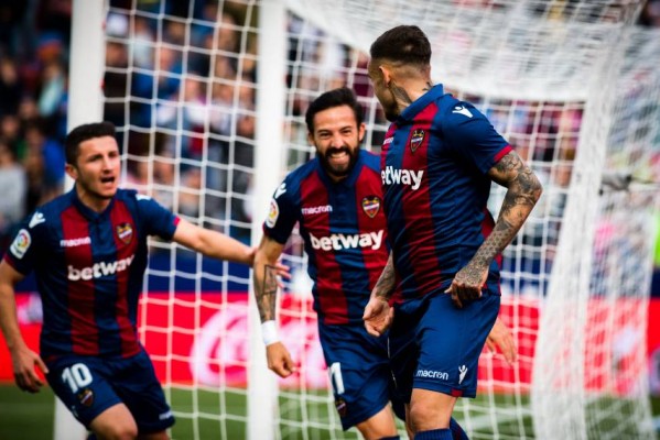 Roger y Morales suman la mitad de los goles del Levante