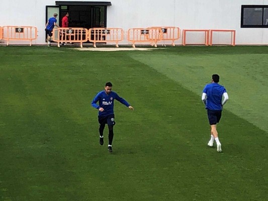 Coquelin y Piccini entrenan con el grupo y apuntan a Villarreal 