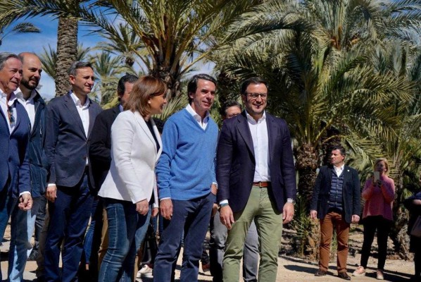 El PP autonómico se agarra al comodín de Aznar como ariete para desbancar a la izquierda
