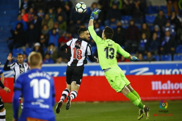 Paco López recupera a Oier y Vukcevic para recibir al Huesca