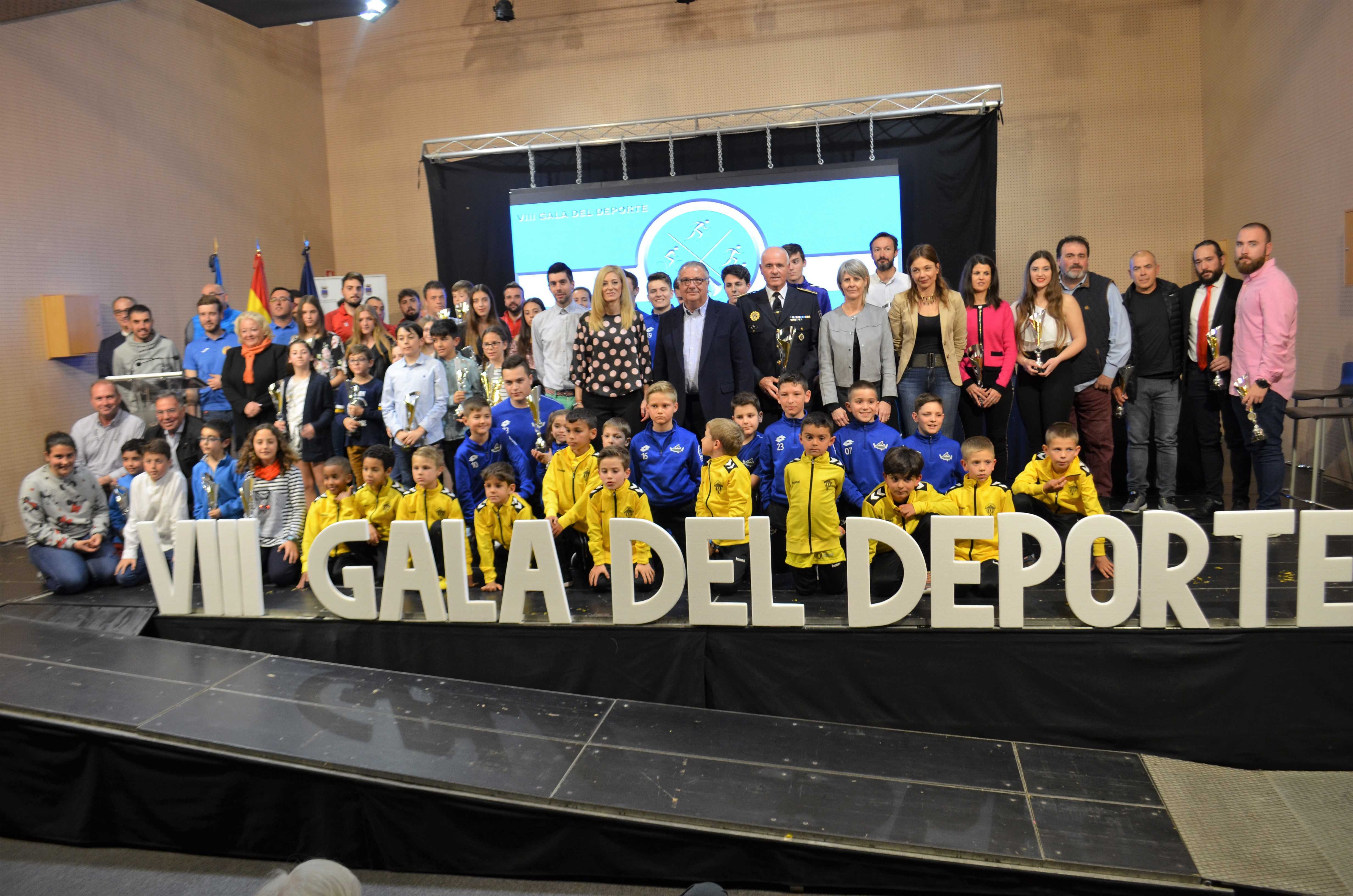 Oropesa del Mar ensalza los logros de sus atletas y clubs
en la Gala del Deporte
