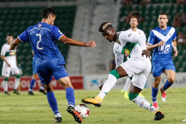 El Elche elimina al Badalona y recibirá Durango en la segunda ronda de Copa