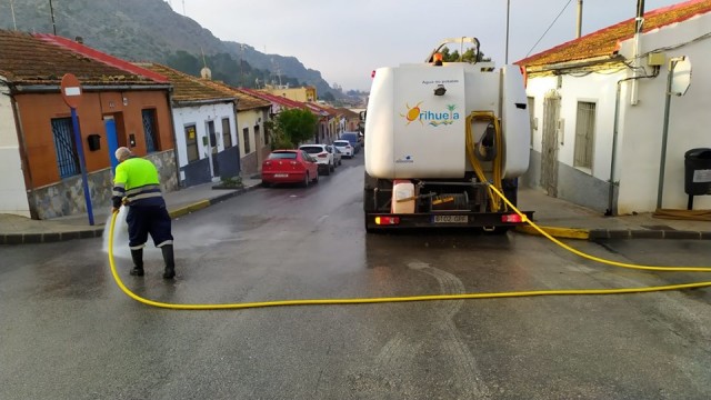 Orihuela adjudica a Talleres Illescas la reparación de vehículos de recogida de residuos sólidos 